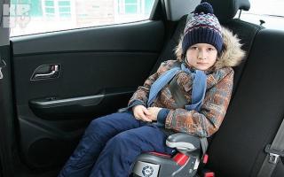 Бустеры детские автомобильные: обзор, с какого возраста можно использовать?